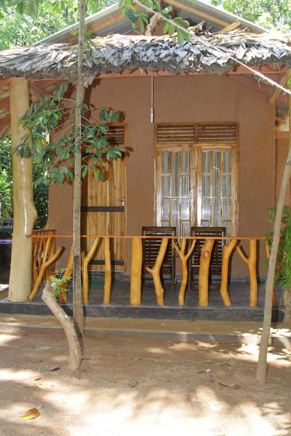 Green Park Safari House & Eco Tree House 우다왈라웨 외부 사진