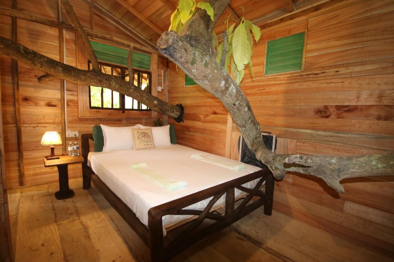 Green Park Safari House & Eco Tree House 우다왈라웨 외부 사진